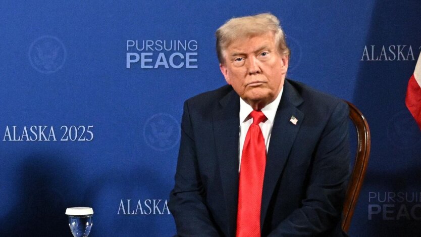 Трамп шукає винних у затягуванні війни: які наслідки для України