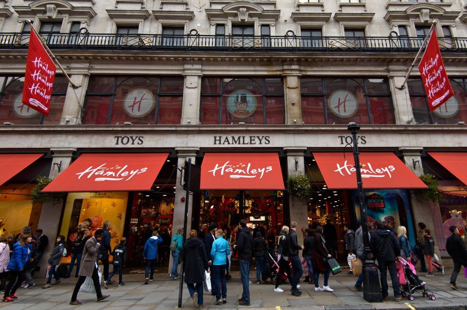 Хиты Hamleys на Рождество 2025: какие игрушки ожидают украинцы