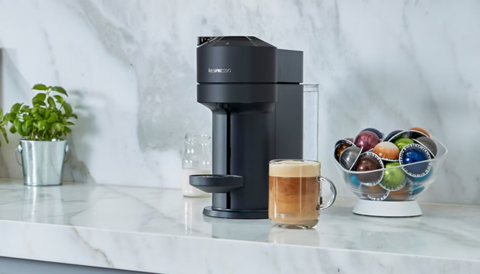 Nespresso скоротила понад 200 робочих місць у Британії: деталі рішення