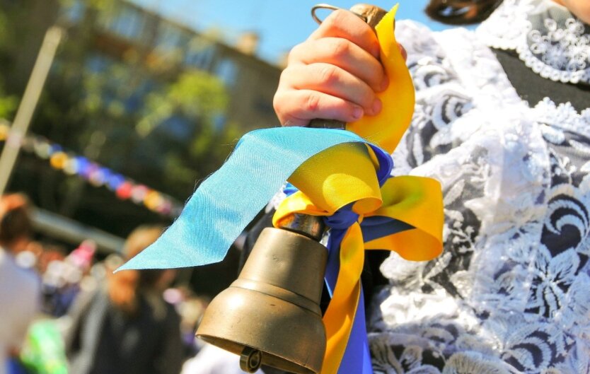 Новий навчальний рік в Україні: 2,3 мільйона школярів повернулися до очного навчання