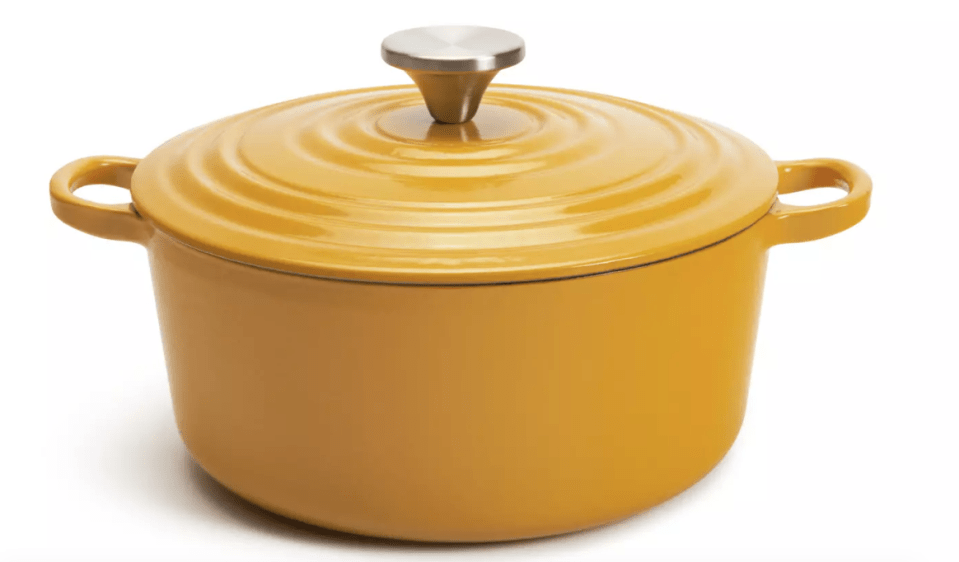 Lidl и Sainsbury's продают аналоги Le Creuset: где найти посуду за 35 фунтов