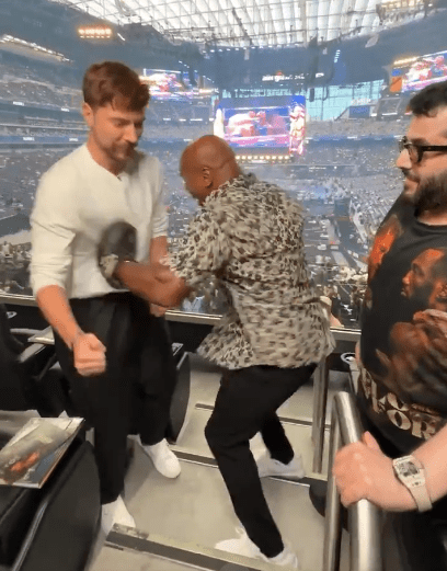 Mike Tyson punched MrBeast in the stomach: first appearance after announcing fight with Mayweather