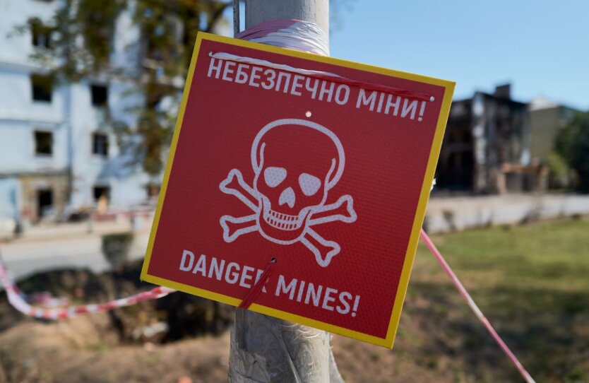 На Харківщині знешкодили понад 99 тисяч вибухонебезпечних предметів: як це відбувається
