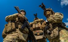 Гарантії безпеки для України: чому НАТО не замінить військовий союз