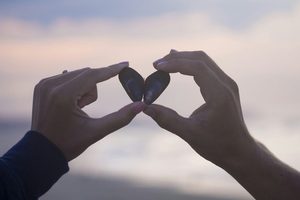 Wenn der Partner nicht stützt: Wie das Gehirn auf Fehler reagiert – eine Studie
