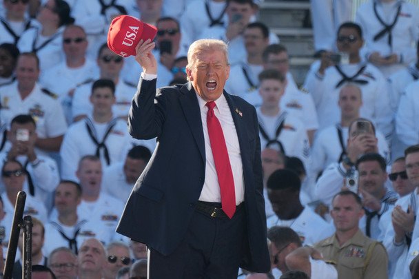 Biały Dom reaguje na spekulacje: Trump zwiększa liczbę publicznych wystąpień
