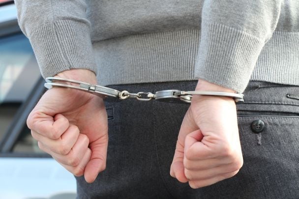 Заступника Рівненського ТЦК затримали за хабар у 12 тисяч доларів: деталі схеми
