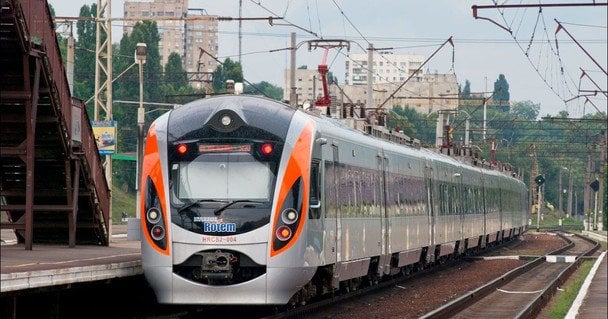 Україна запускає прикордонний контроль у вагонах: подорожі до ЄС без зупинок