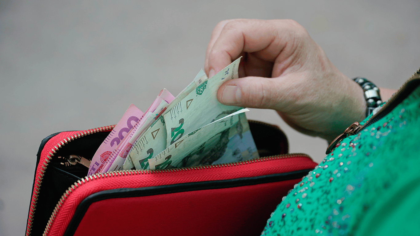 Dodatki dla seniorów od marca 2026: komu wzrosną świadczenia