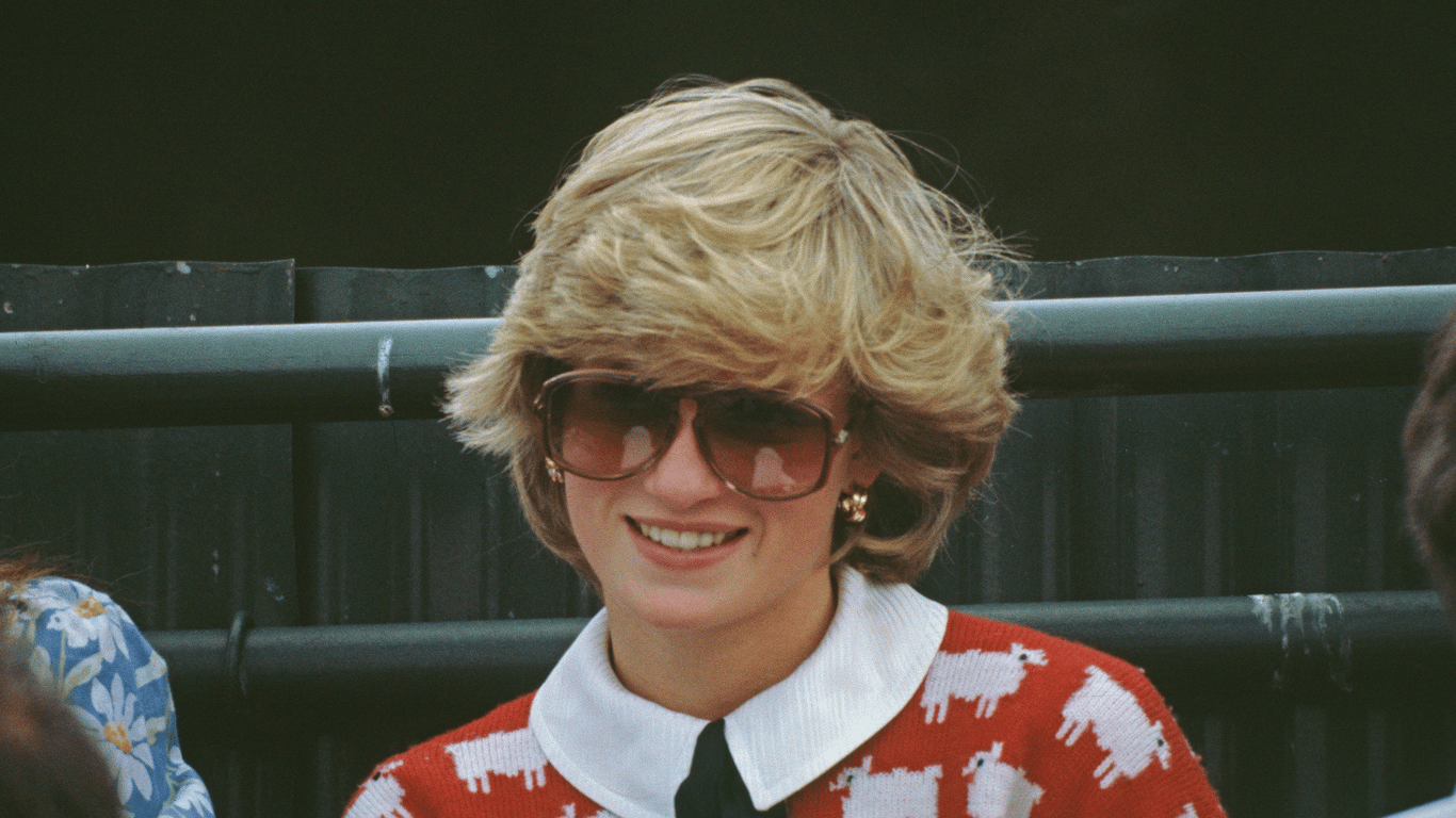 Princess Diana's Daily Beauty Ritual Revealed by Former Butler
