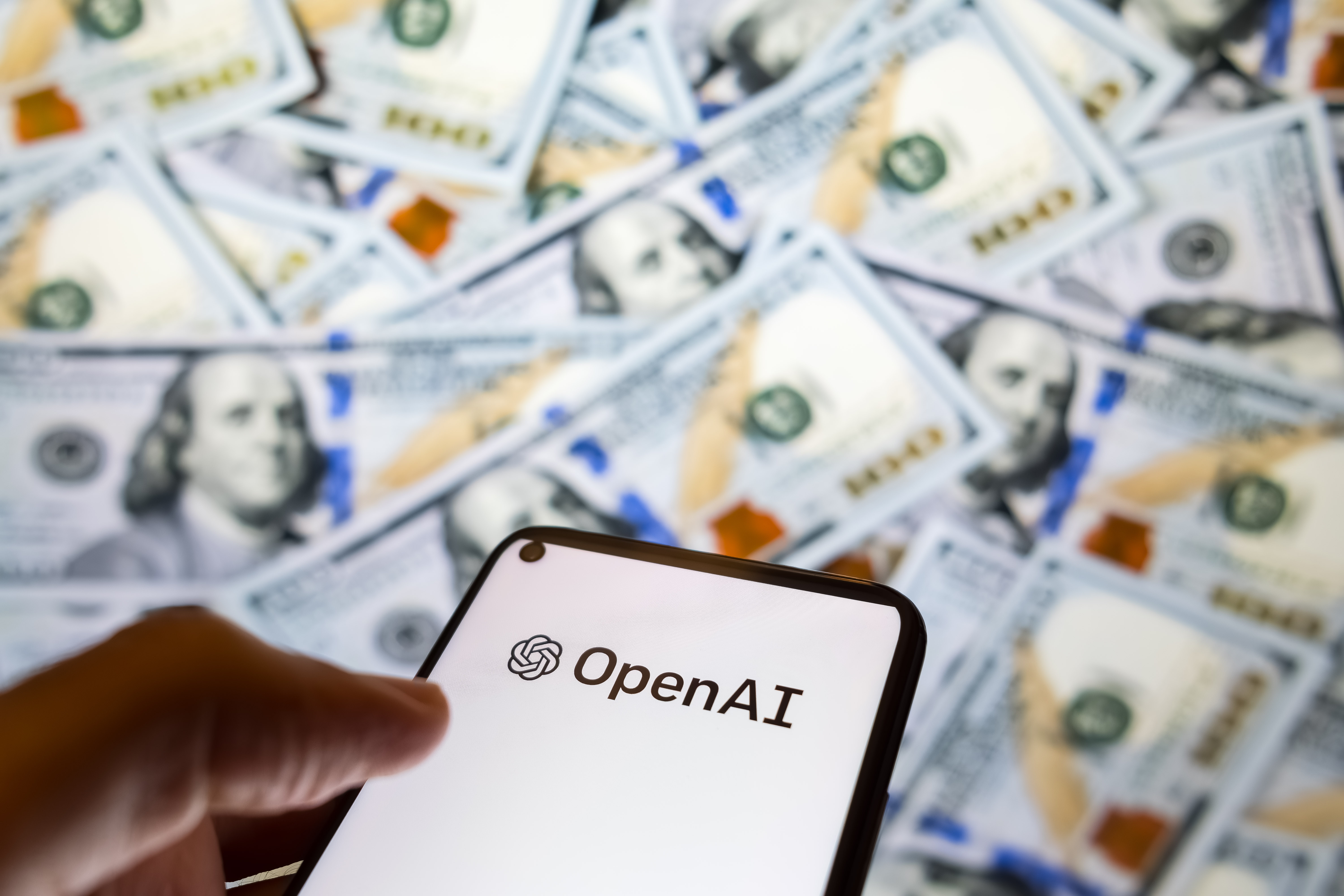 OpenAI zamyka aplikację Sora – rewolucja w strukturze firmy