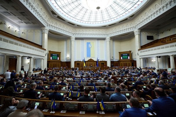 Neue Regeln für die Zustellung von Einberufungsbescheiden: Gesetzesentwurf im ukrainischen Parlament eingebracht
