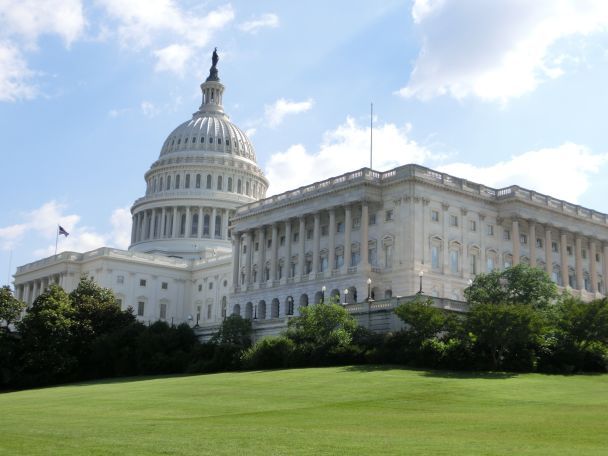 Республіканці втрачають більшість у Конгресі США: чим це загрожує