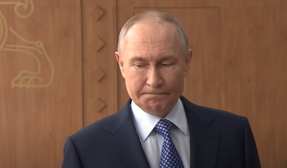 Jazenjuk beziffert Russlands desaströse Verluste: Ausländische Investitionen brechen um das Zwölffache ein