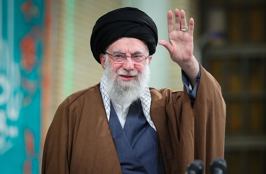 Iran: Tausende Tote bei Protesten – Regierung plant Internet-Abschaltung für Bevölkerung