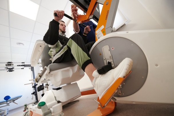 Bezpłatna rehabilitacja dla żołnierzy: w Kijowie uruchomiono 19. ośrodek sieci RECOVERY