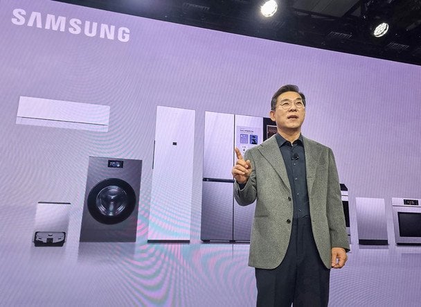 New Samsung TVs with artificial intelligence