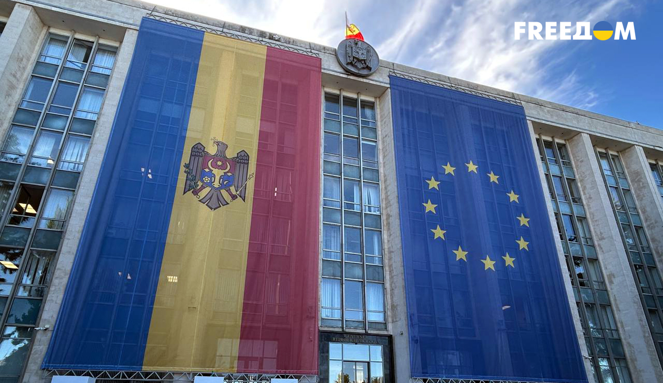 Парламент Молдовы голосует за выход
