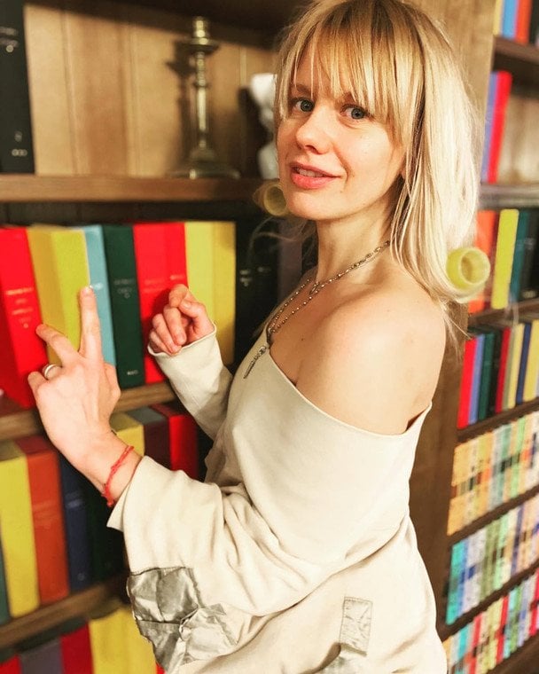 Alena Alimova gave birth to a daughter: the actress has become a mother for the first time