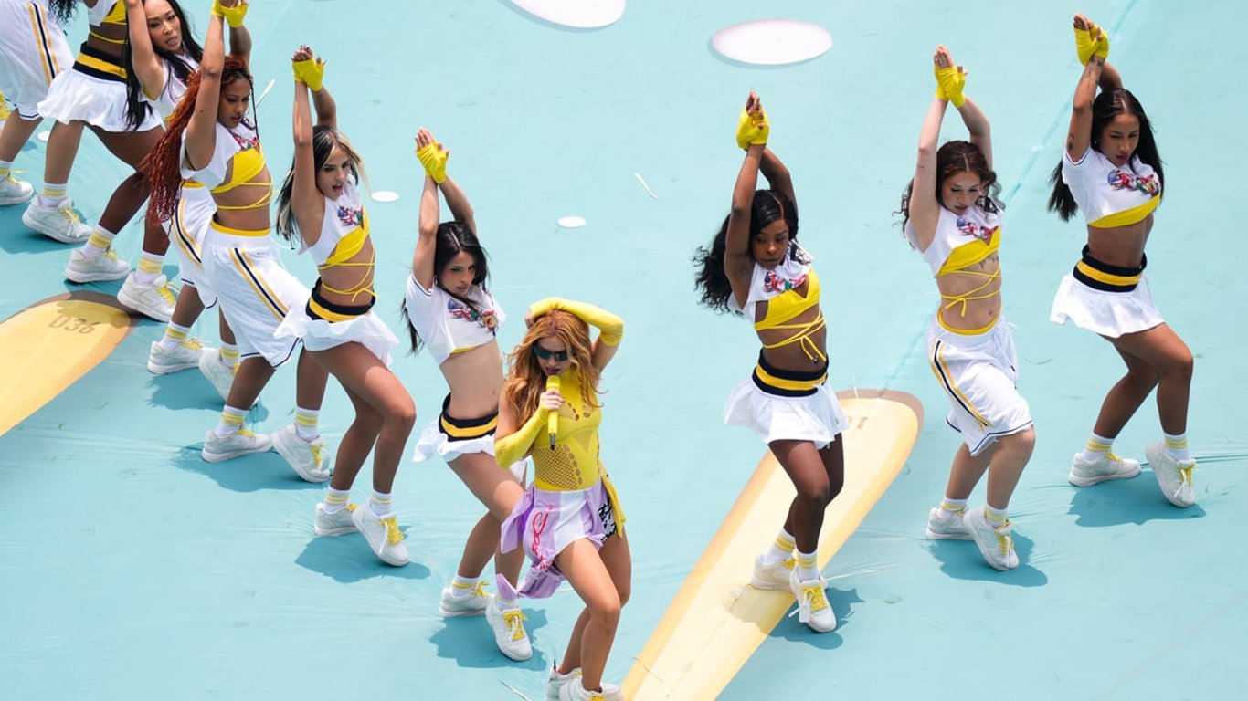 2026 World Cup Kicks Off in Mexico: Shakira Ignites Opening Ceremony