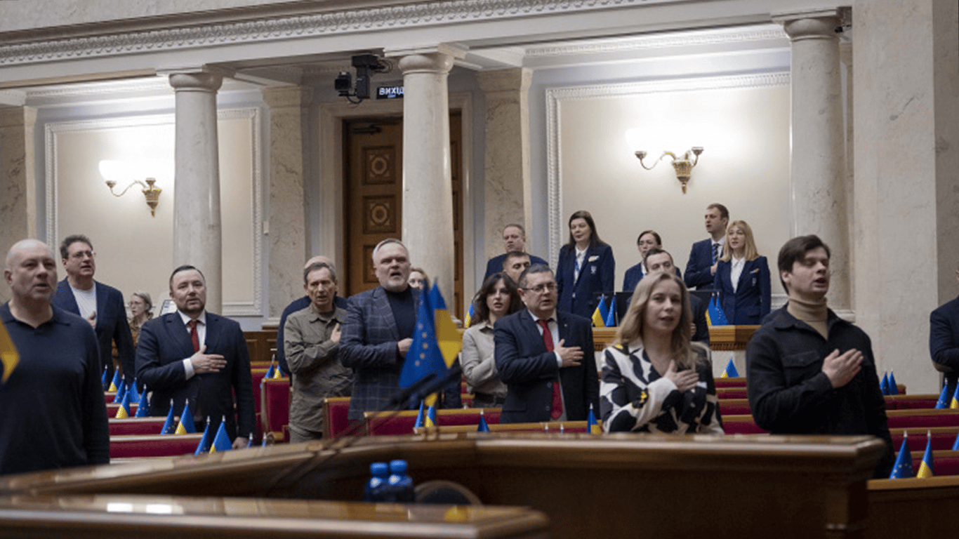 Рада ухвалила закон про спротив