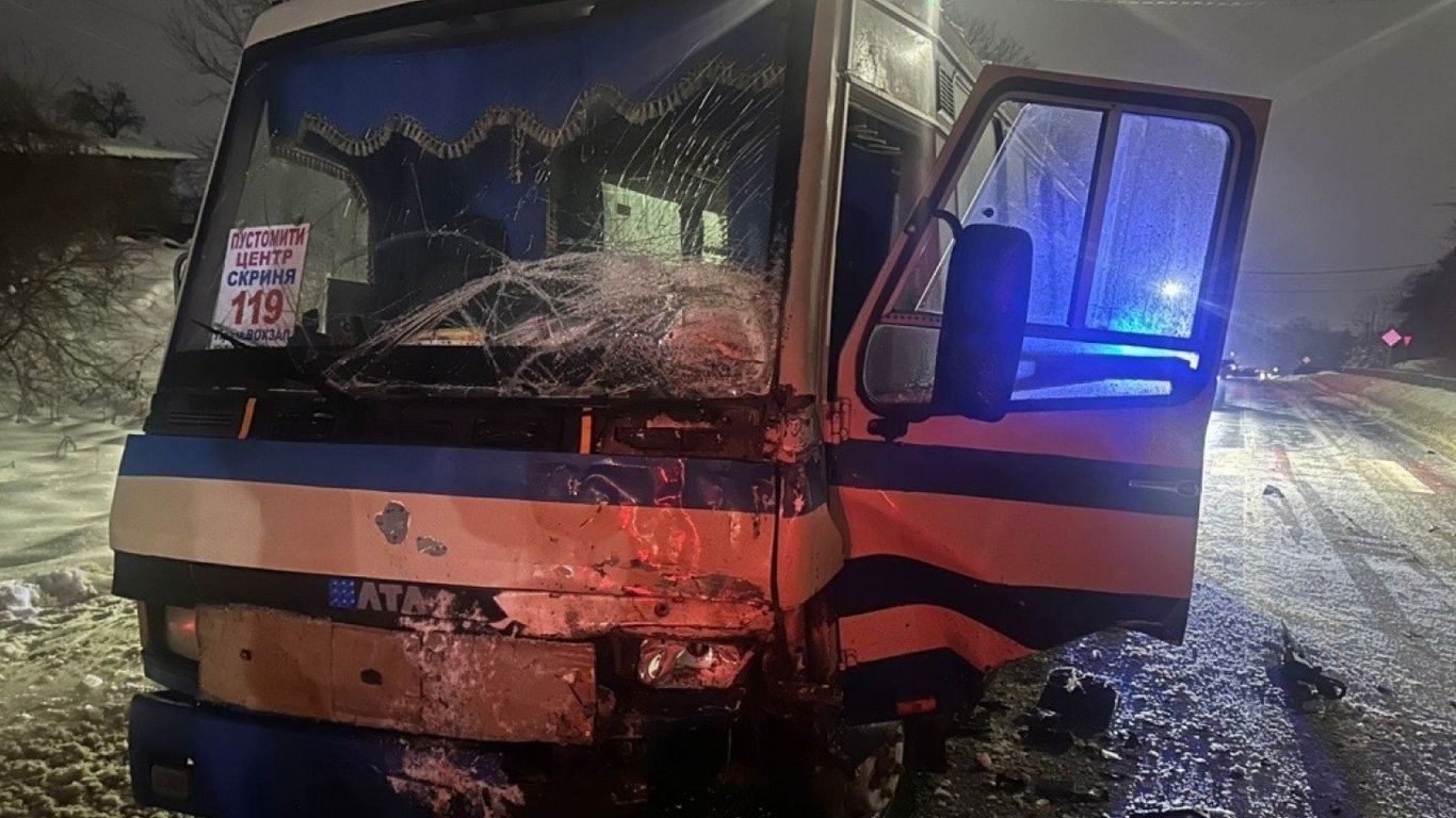 Под Львовом в ДТП погиб депутат Орест Саламаха: ведётся следствие