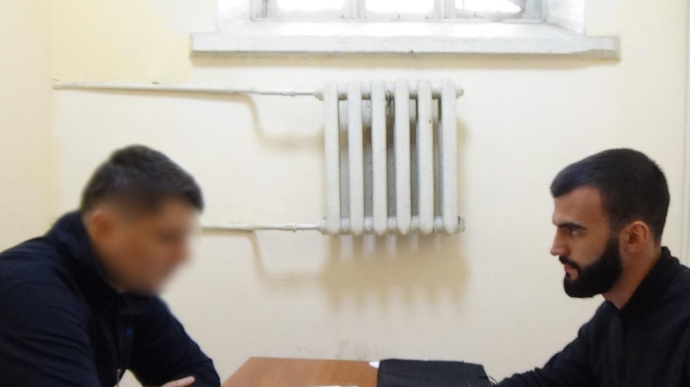 В Киеве судят за хищение миллионов, выделенных на уничтожение амброзии