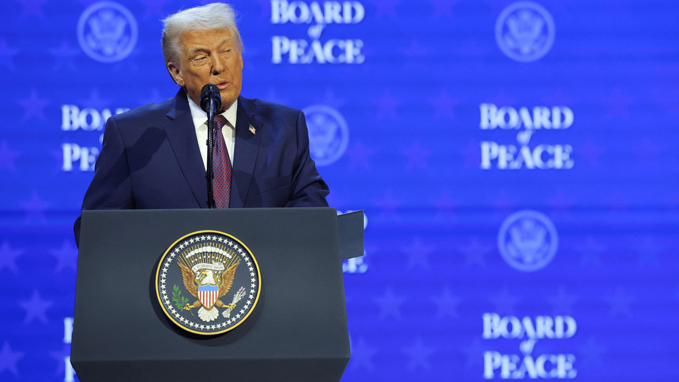 Trump o zakończeniu ośmiu konfliktów i perspektywie pokoju dla Ukrainy