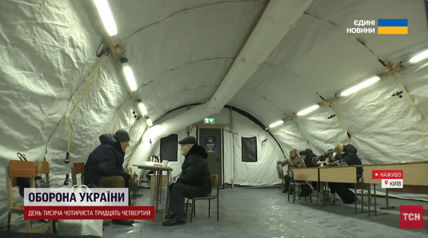 Куда обратиться киевлянам за теплом и поддержкой: работают пункты обогрева