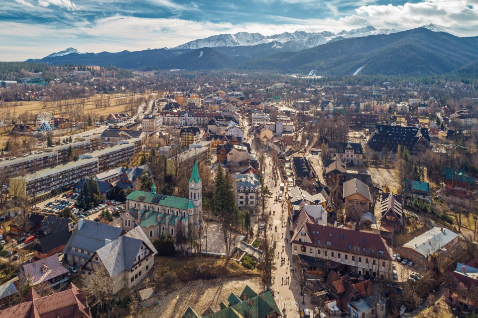 Рождество за границей выгоднее, чем staycation: 5 европейских направлений