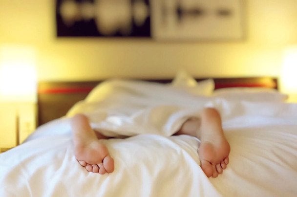 Poranny wzrost może spowodować udar: komu zagraża niebezpieczeństwo zimą