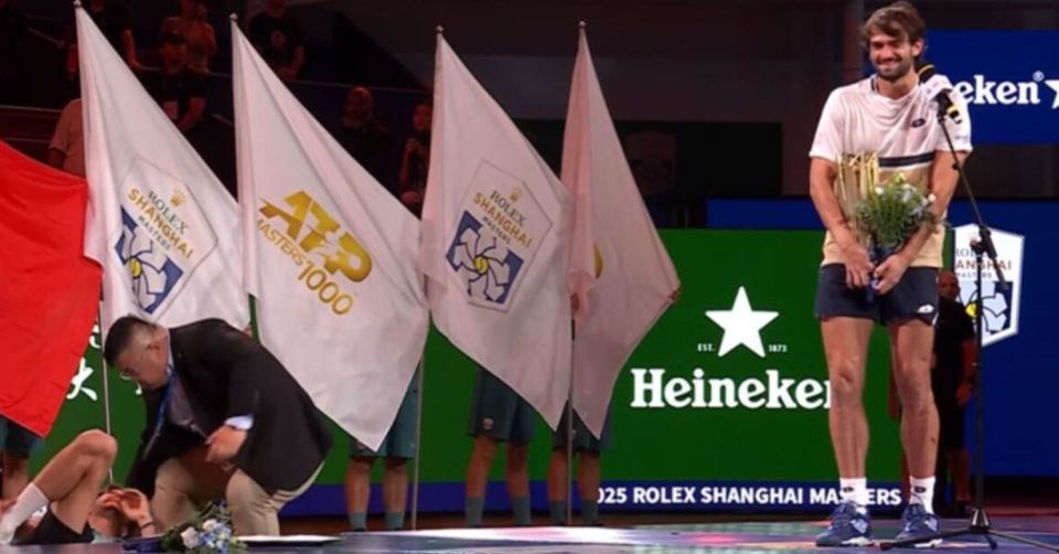 Кузени перемогли на Shanghai Masters: тенісист впав зі сцени під час промови