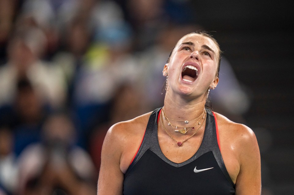 Сабаленка ледь не влучила в мячного: лють першої ракетки світу на Wuhan Open