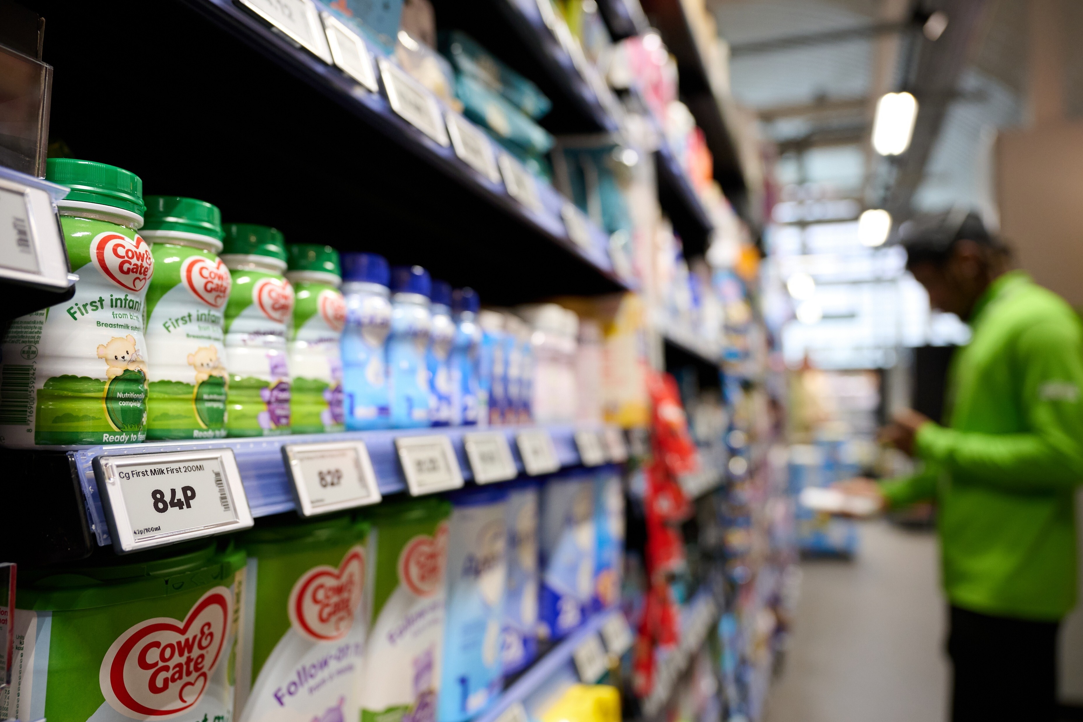 Asda вводит электронные ценники: что изменится для клиентов
