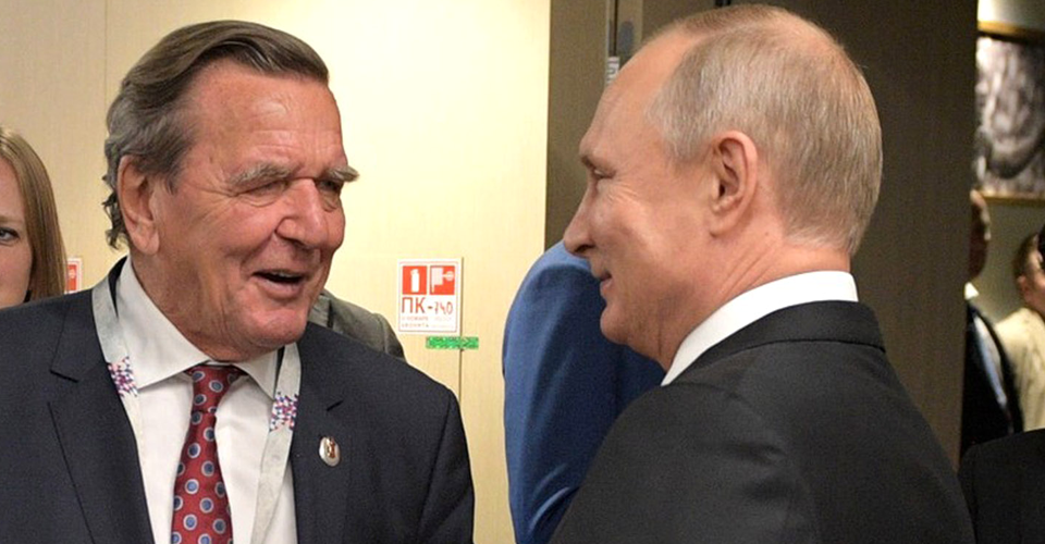 Schroeder and Putin in Moscow