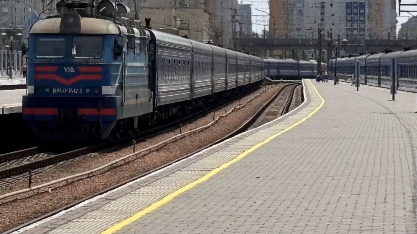Część pociągów podmiejskich na Odeszczyźnie zostanie zawieszona – oto lista zastępczych kursów