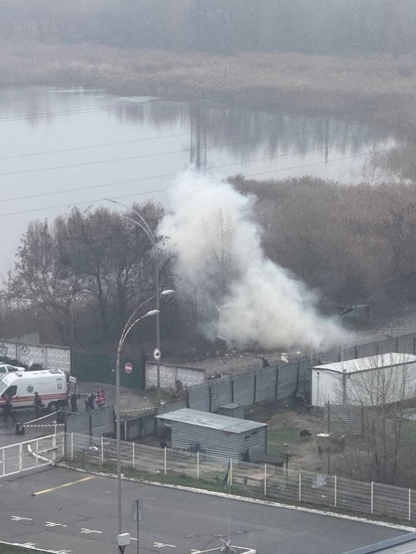 Взрыв в Киеве на улице Ревуцкого: погиб один человек