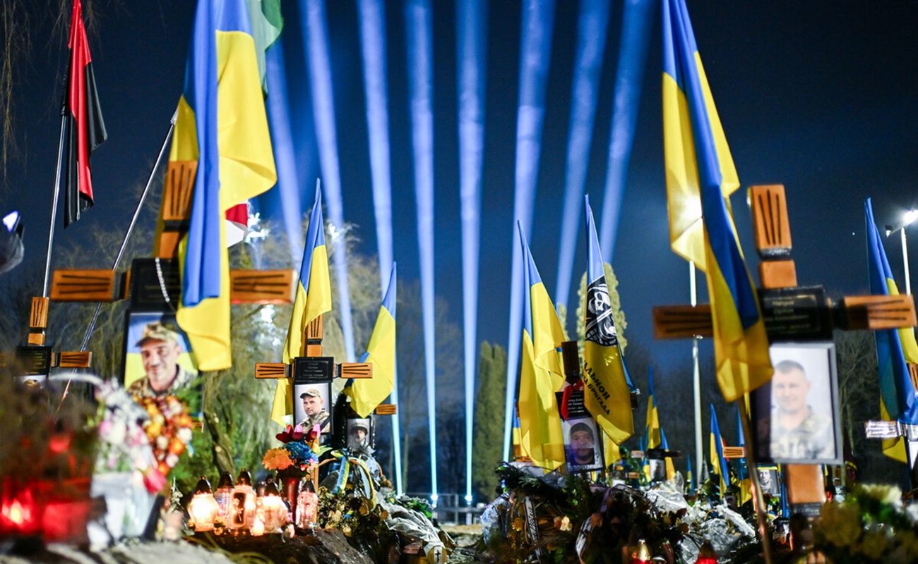 Lwów oddaje hołd poległym obrońcom w przeddzień rocznicy inwazji