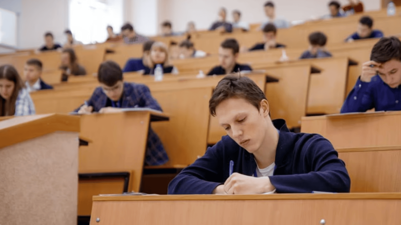 Sąd przyznał rację studentowi w sporze z MEN o dokument w sprawie mobilizacji