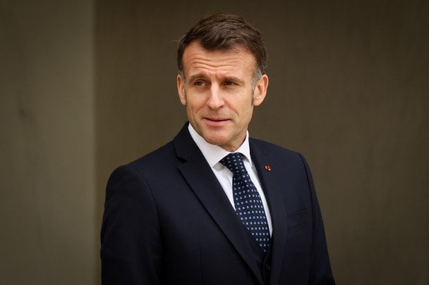 Макрон говорить про Іран
