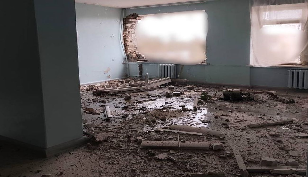 Обстрел Херсона российскими войсками: пострадали мирные жители и больница