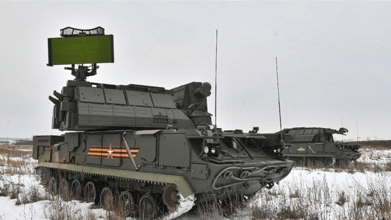 Знищений зенітний комплекс Тор-М2