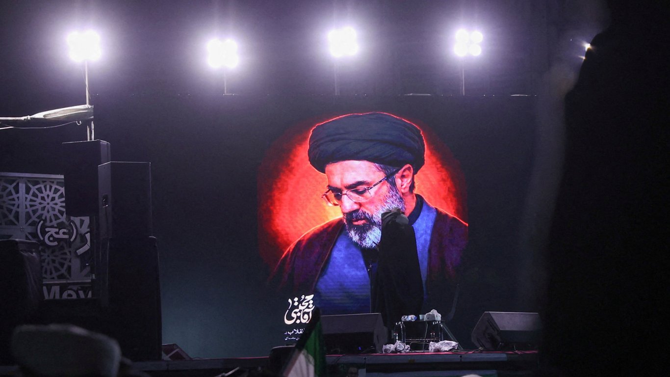 Nachfolge im Iran: Wer ist der neue Oberste Führer Madschtaba Chamenei?