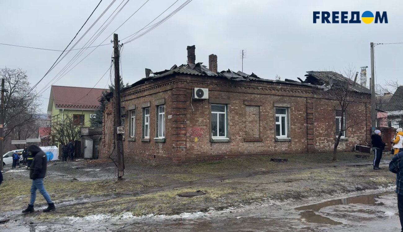 Три часа обстрелов Днепра: раненые дети среди пострадавших