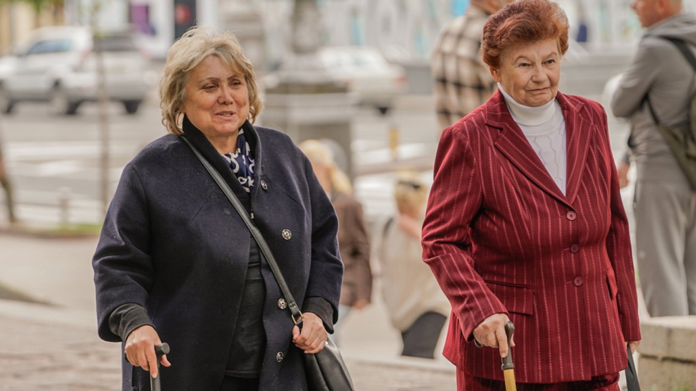 Доплати до пенсій за стаж
