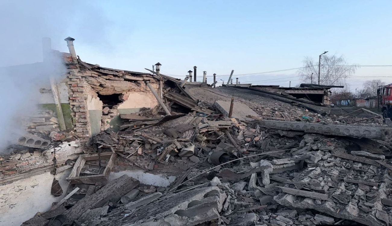 Руйнування після обстрілу Слов'янська