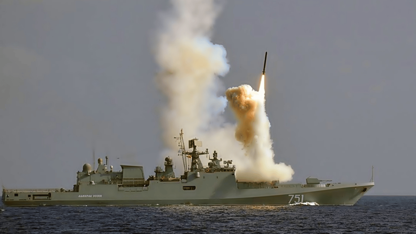 Залп 100 ракет російського флоту