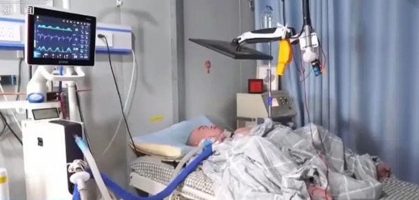 Paralyzed Man Created a Smart Farm: How He Manages It with One Finger