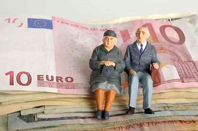 Свыше 60% немецких пенсионерок живут за чертой бедности