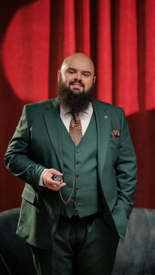 Kyrylo Hanin reacted to the mobilization rumors through AI video